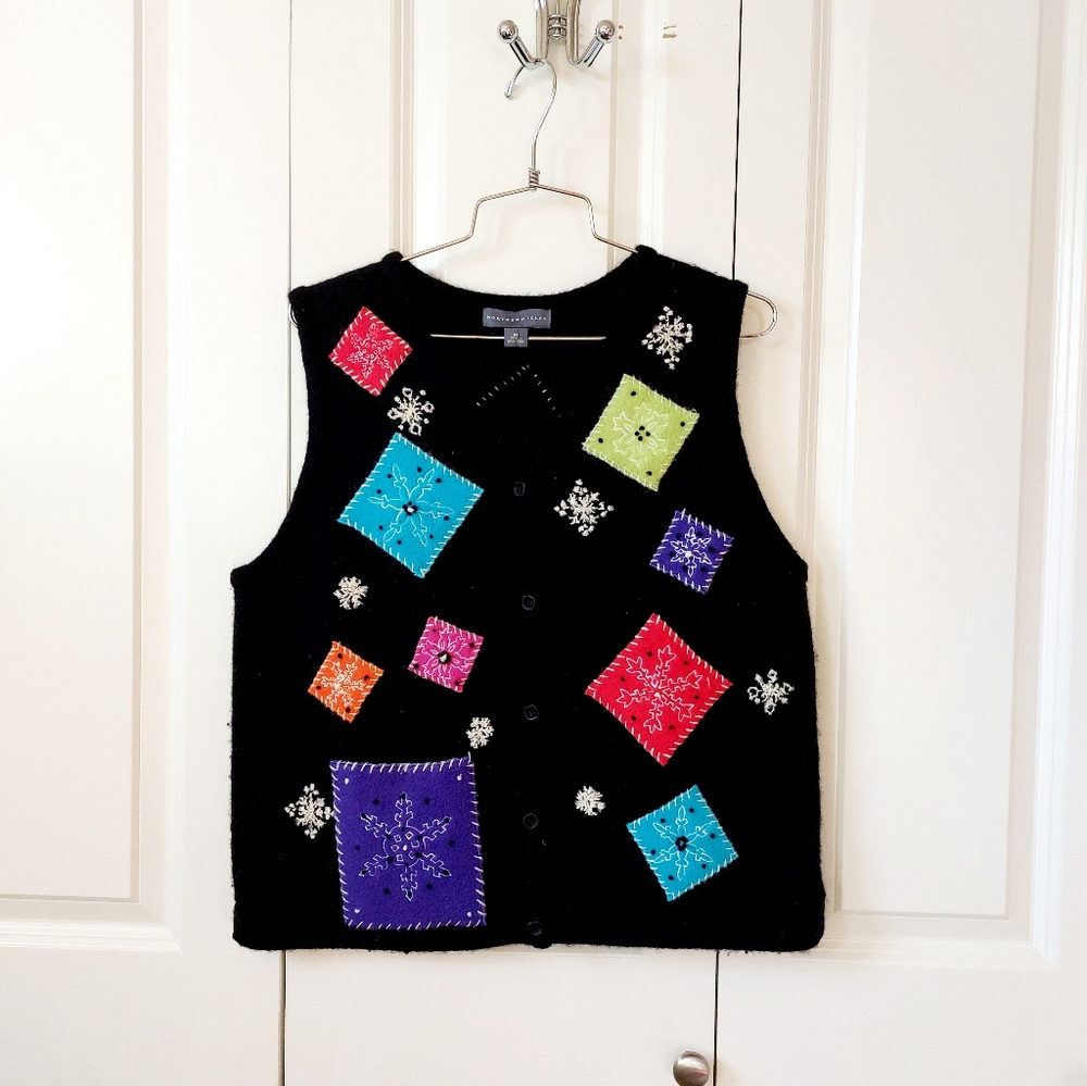 Snowflake Patchwork Sweater Vest Medium Northern … - image 1